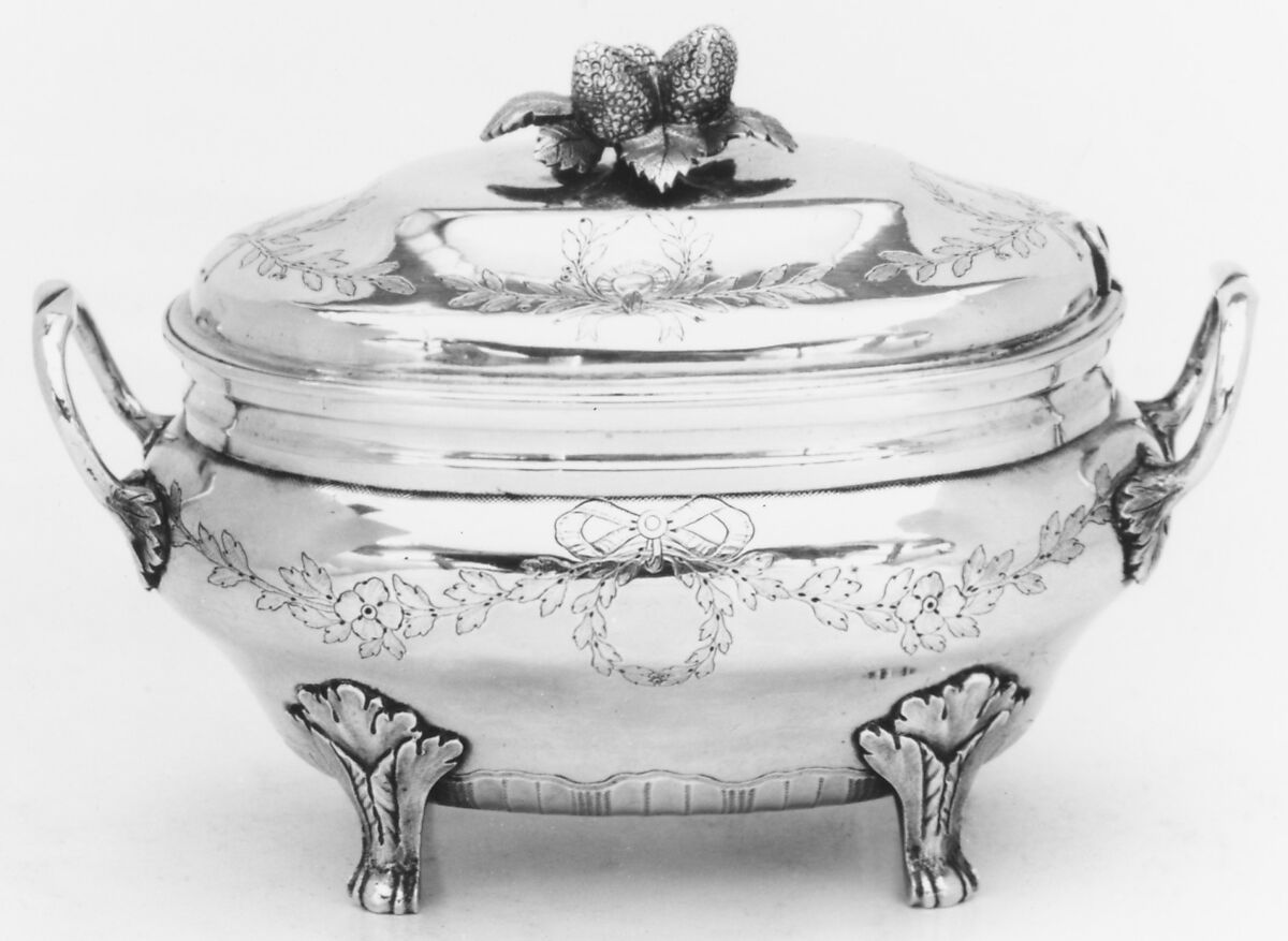 Sugar bowl with cover, Louis-Joseph Bouty (called Milleraud-Bouty) (born 1733, master 1779, recorded 1810), Silver, French, Paris 