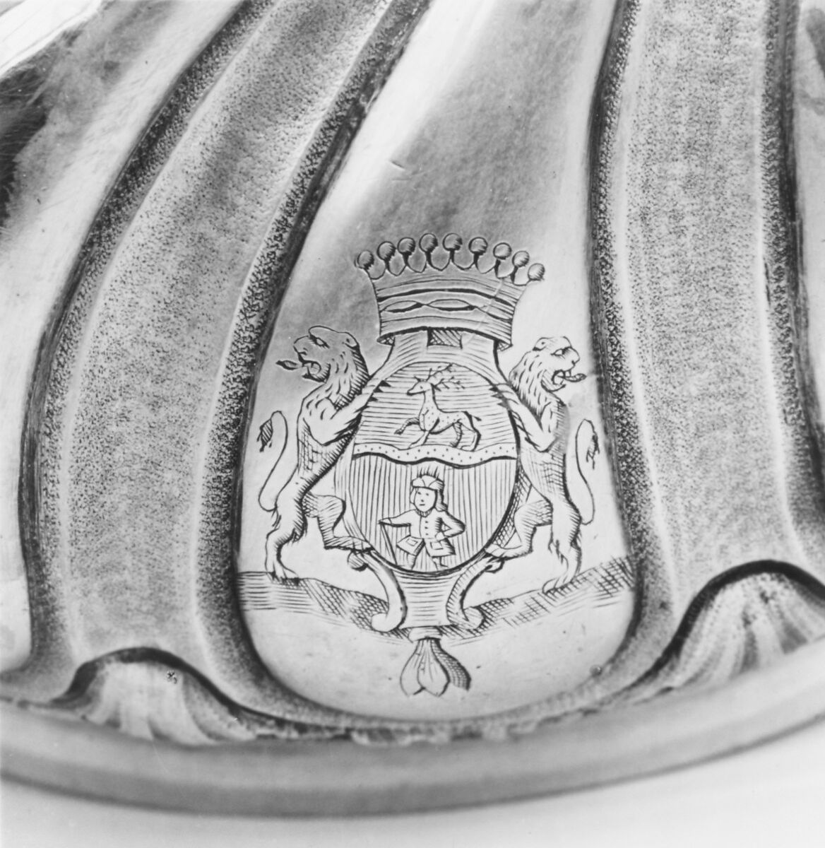 Coffeepot, Jean-Baptiste Vallot (master 1742, retired 1781), Silver, French, Paris