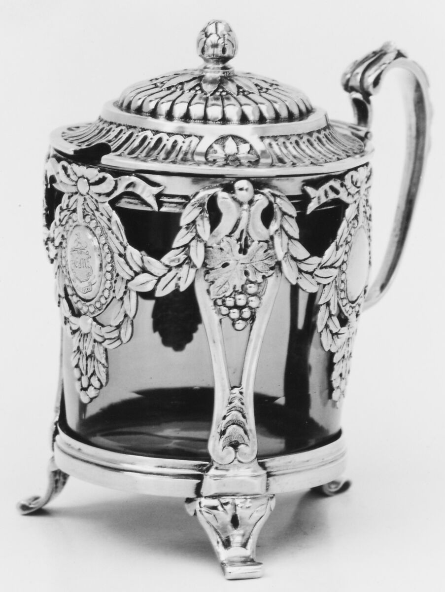 Mustard pot, Jean-Baptiste Saurin (born 1734/6, master 1774, recorded 1793), Silver; glass, French, Paris 