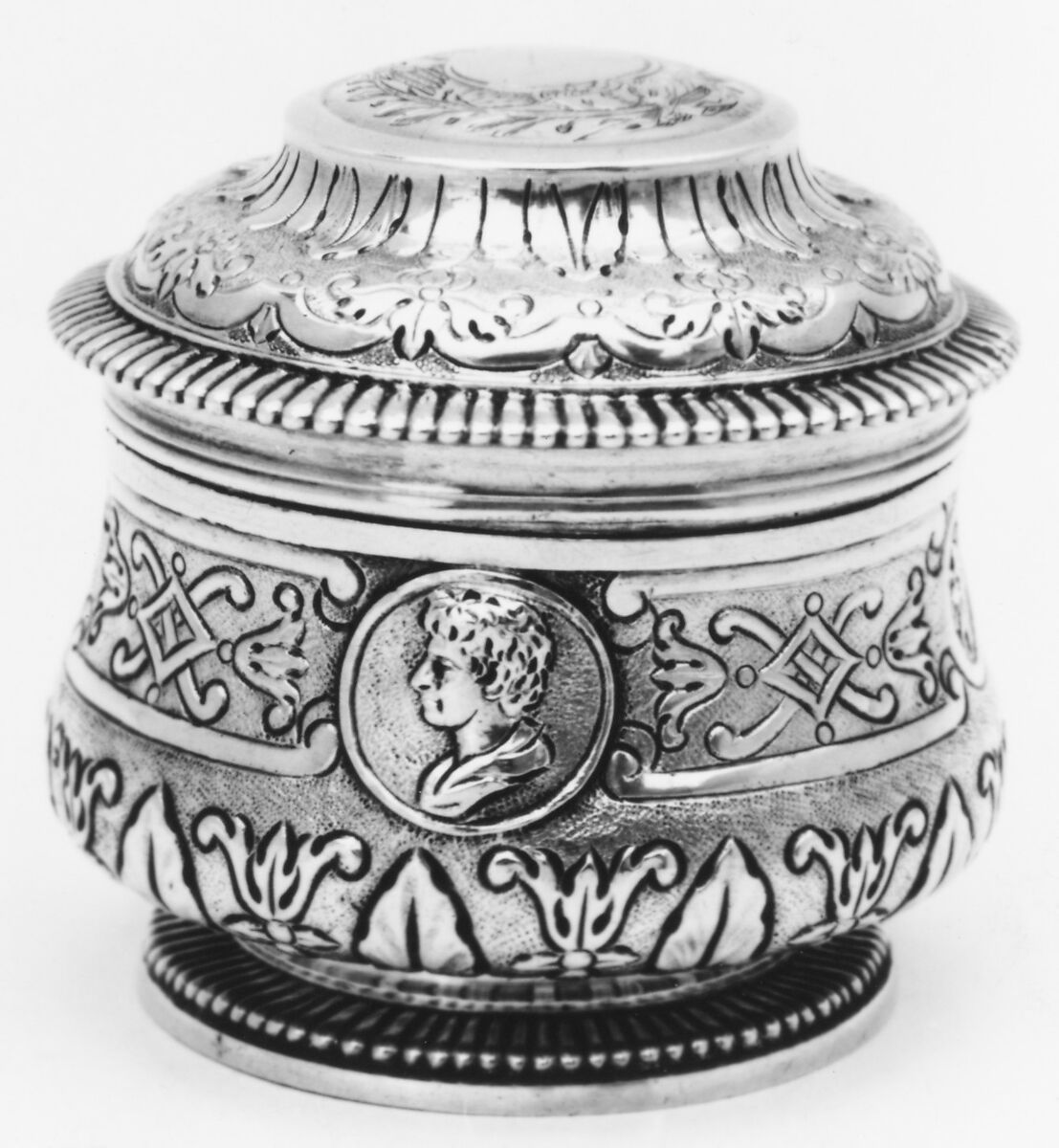 Box (one of a pair) (part of a toilet service), Jean-Baptiste Boullemer (1682–1739, master 1705), Silver, French, Rennes 