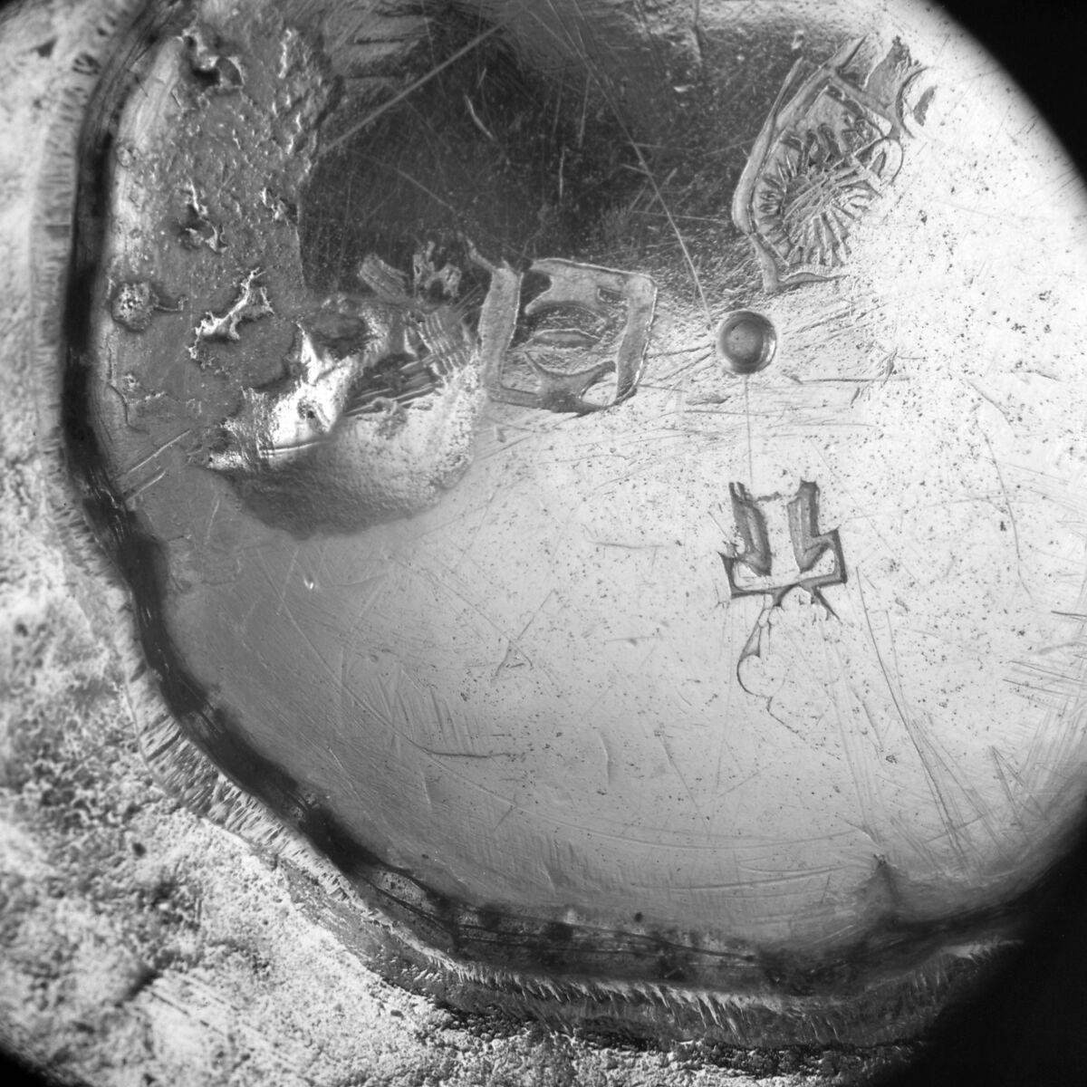 Mustard pot, Joseph Opinel (master 1749), Silver, French, Dôle (Besançon Mint)