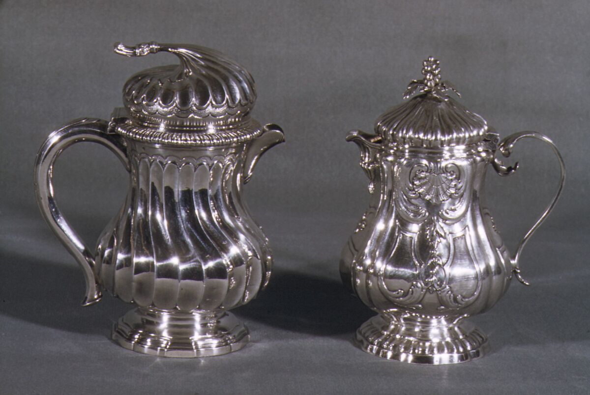 Mustard pot, Joseph Opinel (master 1749), Silver, French, Dôle (Besançon Mint)