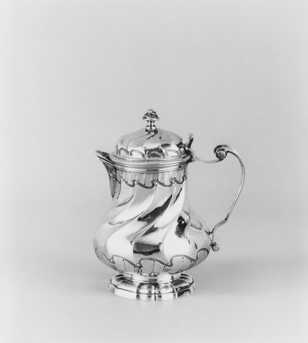 Mustard pot, Alexis Micalef (master 1756, transferred to Lyons 1773, active Lyons 1788), Silver, French, Paris