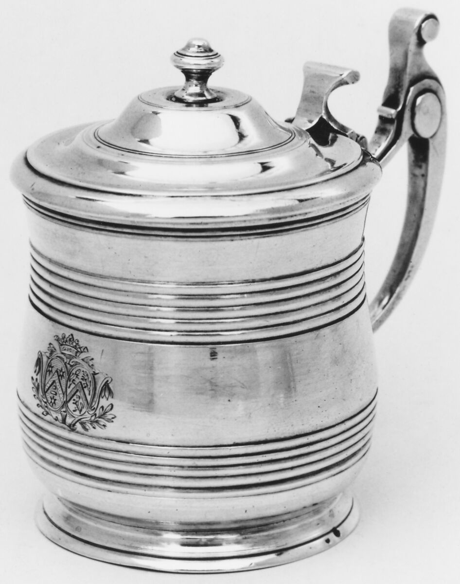 Mustard pot, Antoine Plot (French, 1701–1772, master 1729), Silver, French, Paris 