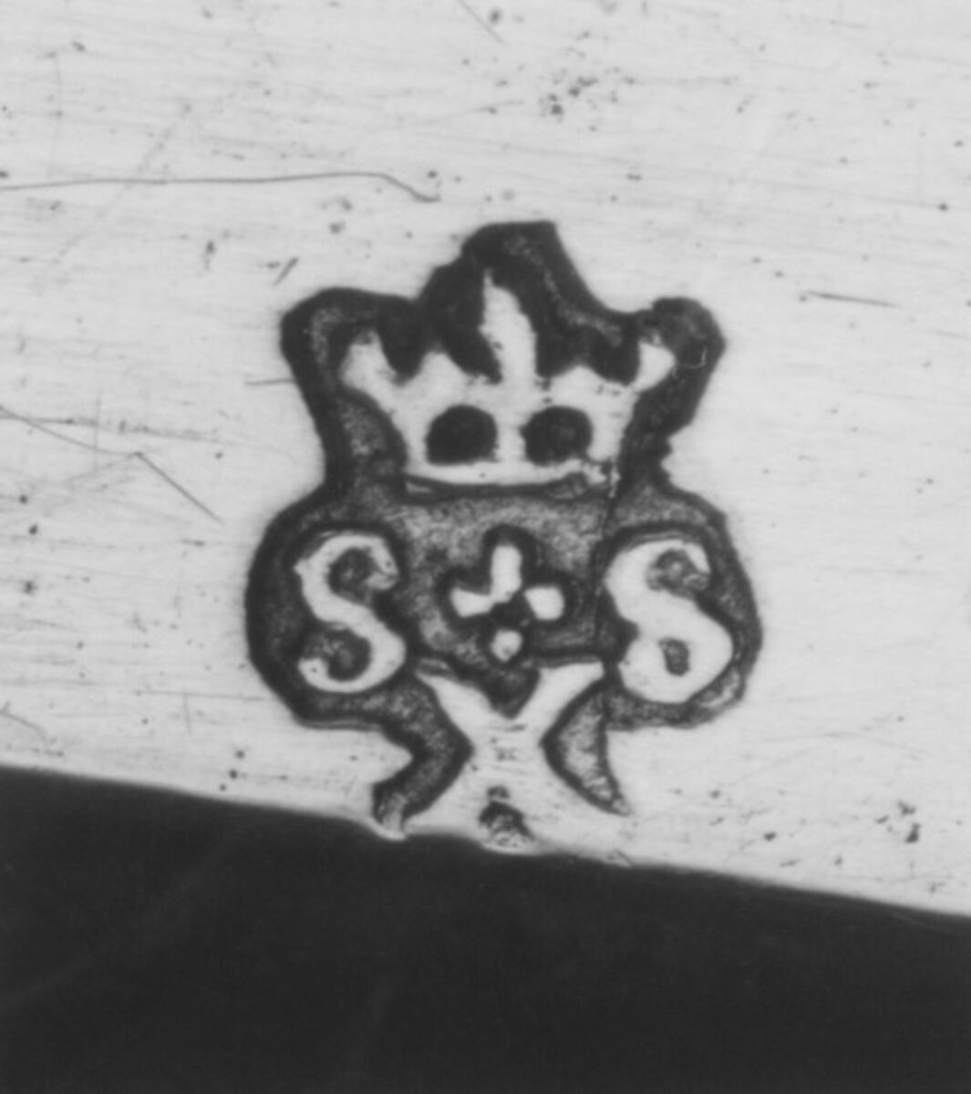 Oval dish, Jacques-Claude Pourcelle (master 1743), Silver, French, Soissons