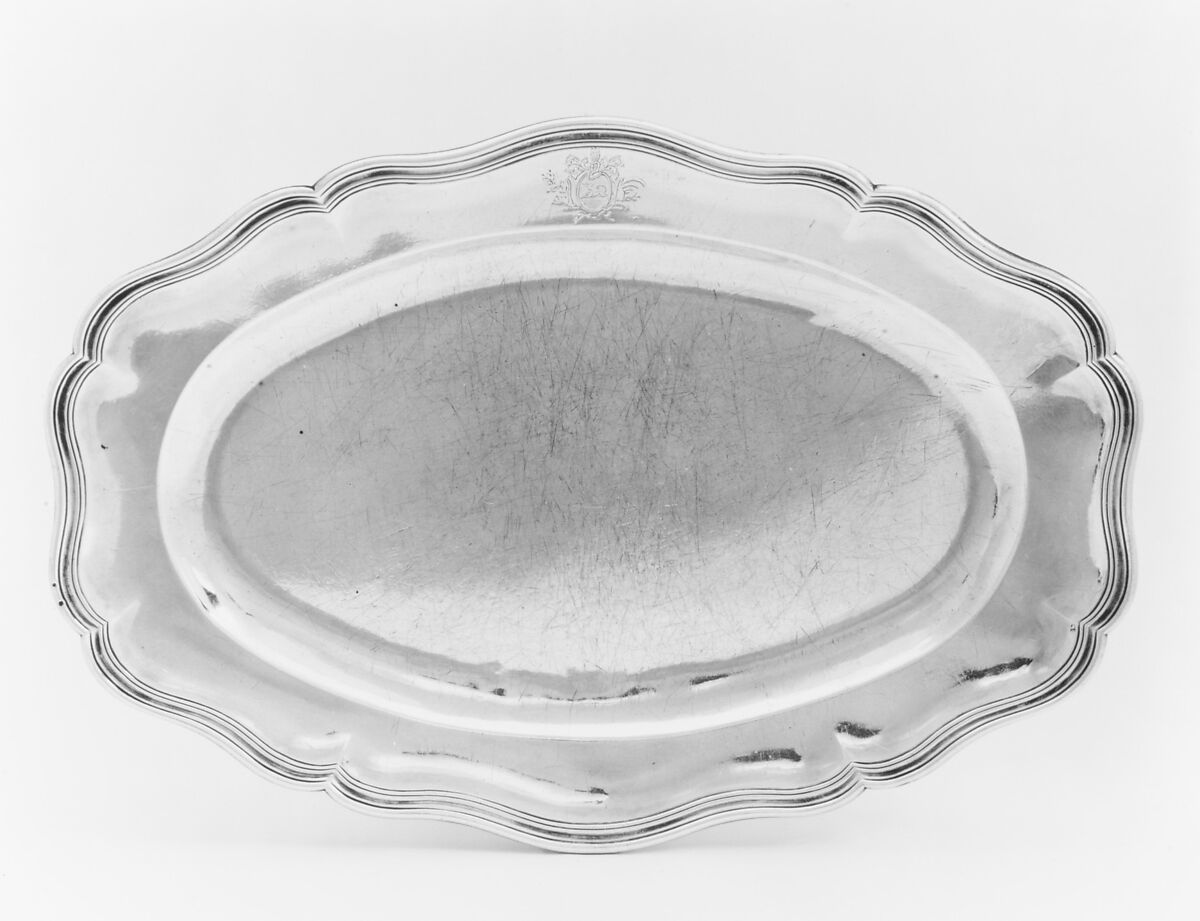 Platter (part of a set), Edme-Pierre Balzac (1705–ca. 1786, master 1739, recorded 1781), Silver, French, Paris 