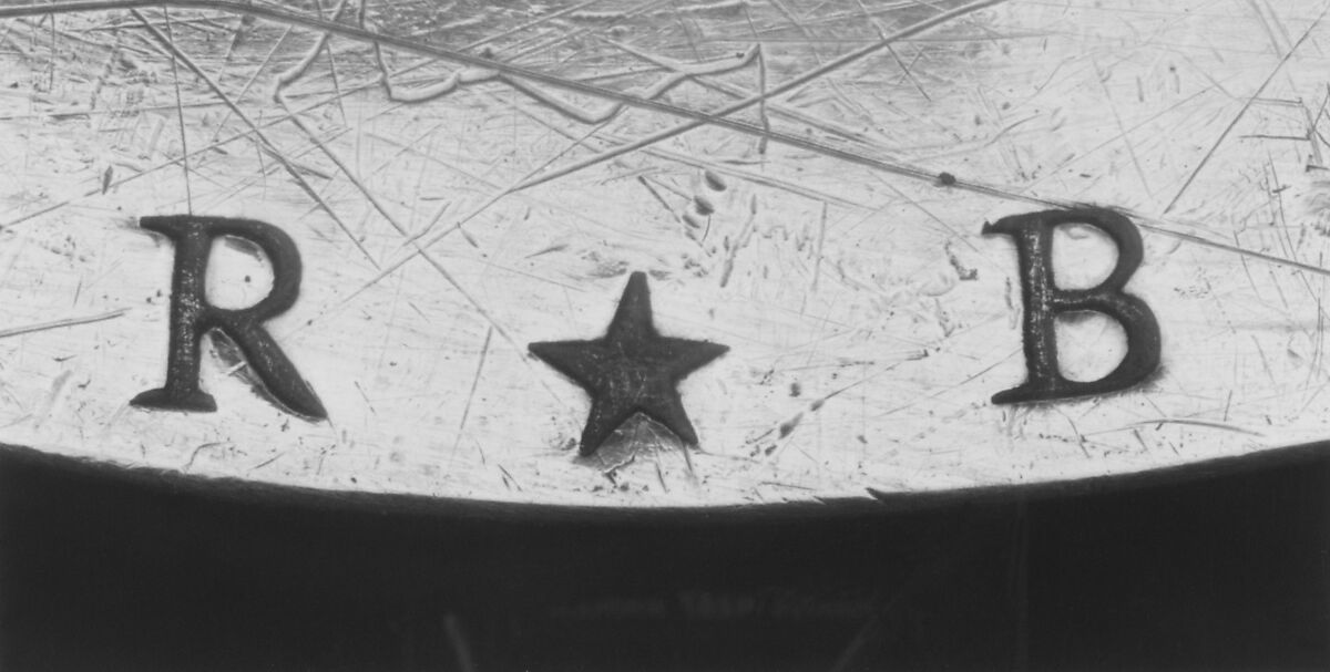 Plate with the arms of Jean-Euverte Miron de la Mothe (1757–1835) and his wife, Angélique Crignon de Bonvalet (1746-1839), Alexis Micalef (master 1756, transferred to Lyons 1773, active Lyons 1788), Silver, French, Paris