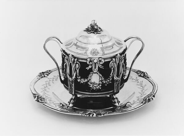 Sugar bowl with cover and tray