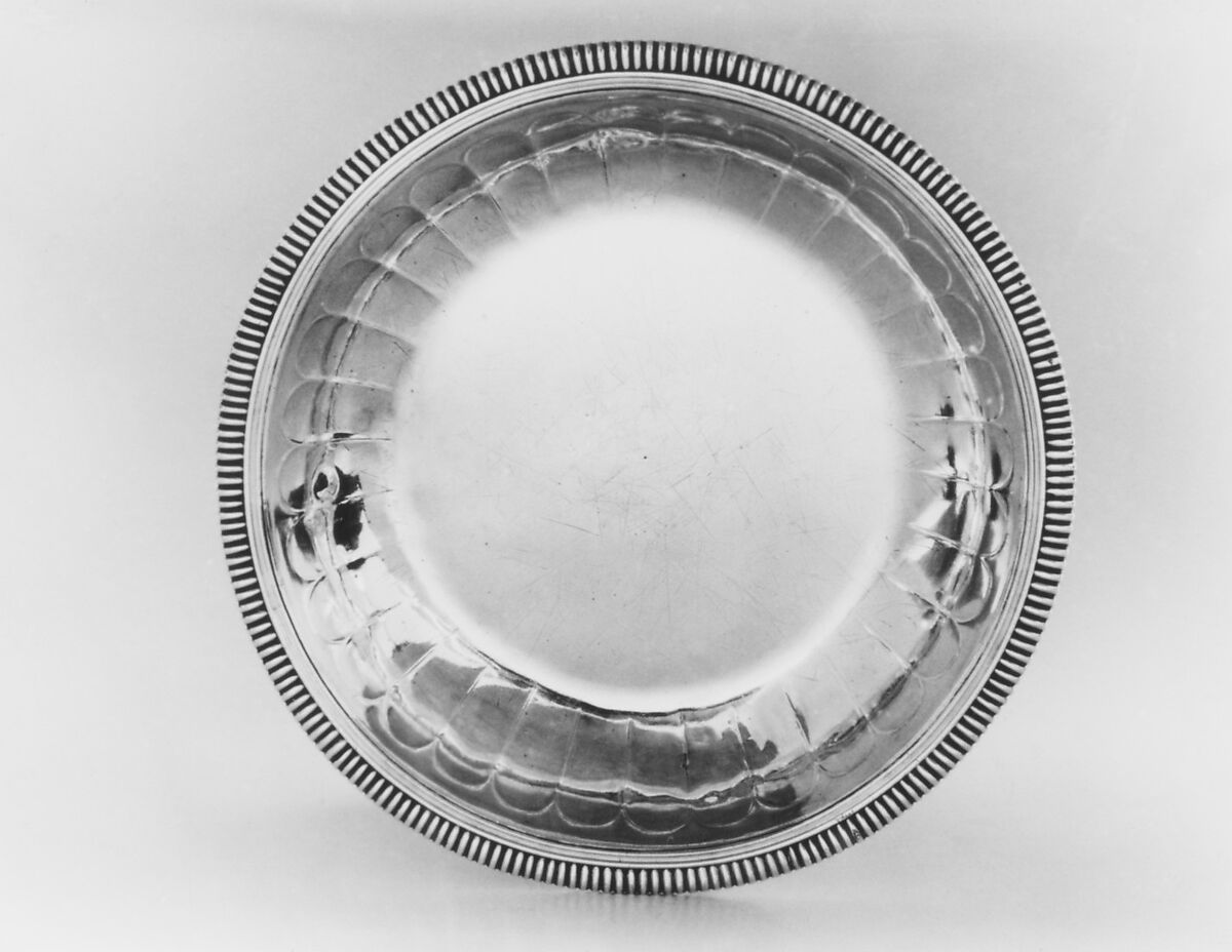 Dish, Edme Paul Leblond (master 1699, recorded 1715), Silver, French, Paris 