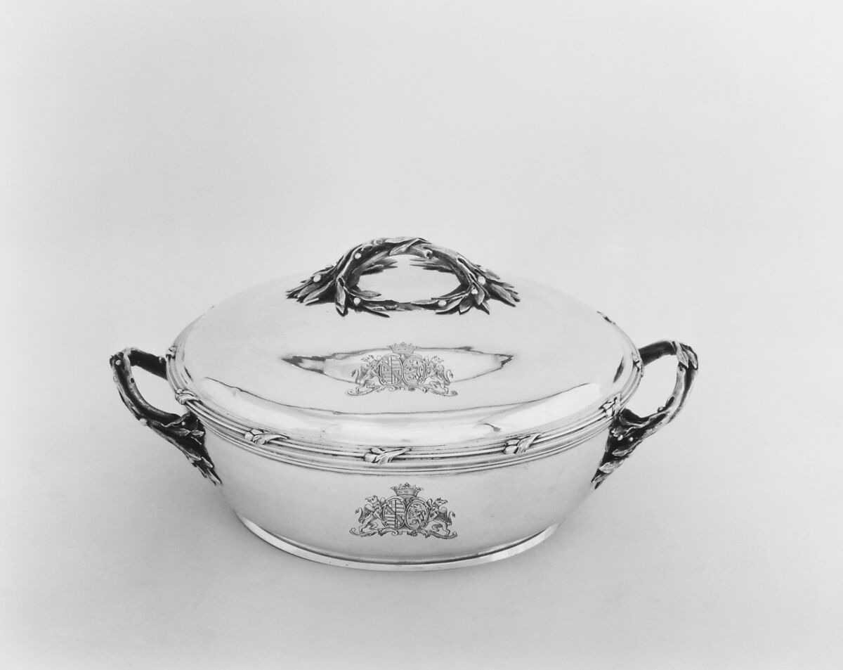 Dish with cover (one of a pair), Charles-Louis-Auguste Spriman (or Spriment) (master 1775, recorded 1795), Silver, French, Paris 