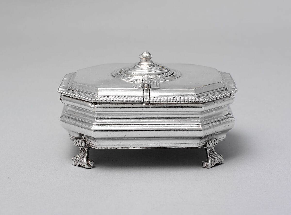 Spice box with grater, Nicolas II Boullet (French, master 1717, died 1758), Silver, French, Toulon (Aix Mint) 