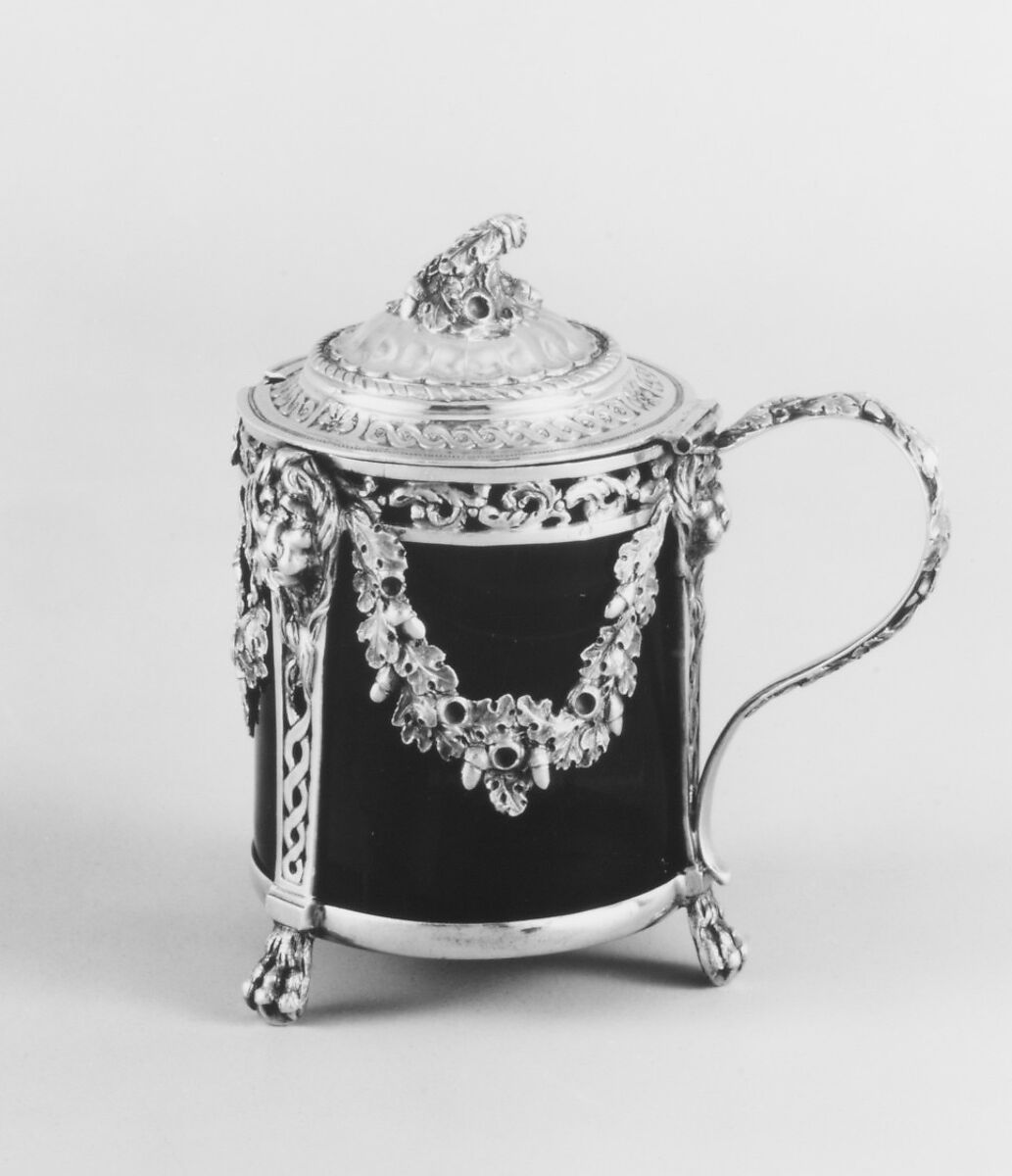 Mustard pot, Maker attributed to: Pierre-Nicolas Sommé (master 1760, retired 1806), Silver; glass, French, Paris 