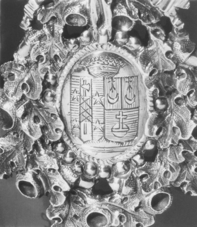 Mustard pot, Maker attributed to: Pierre-Nicolas Sommé (master 1760, retired 1806), Silver; glass, French, Paris