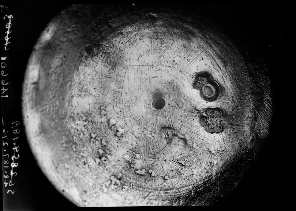 Mustard pot, Maker attributed to: Pierre-Nicolas Sommé (master 1760, retired 1806), Silver; glass, French, Paris