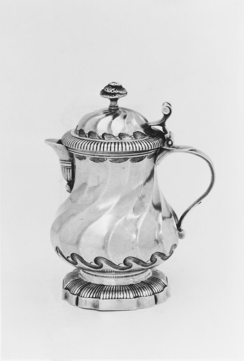 Mustard pot, Guillaume Egée (active Paris, master 1716, died 1759), Silver, French, Paris 