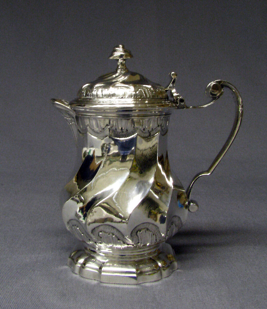 Mustard pot, Maker: possibly Louis-Gaspard Thévenot (born 1705, master 1735, recorded 1768), Silver, French, Paris 