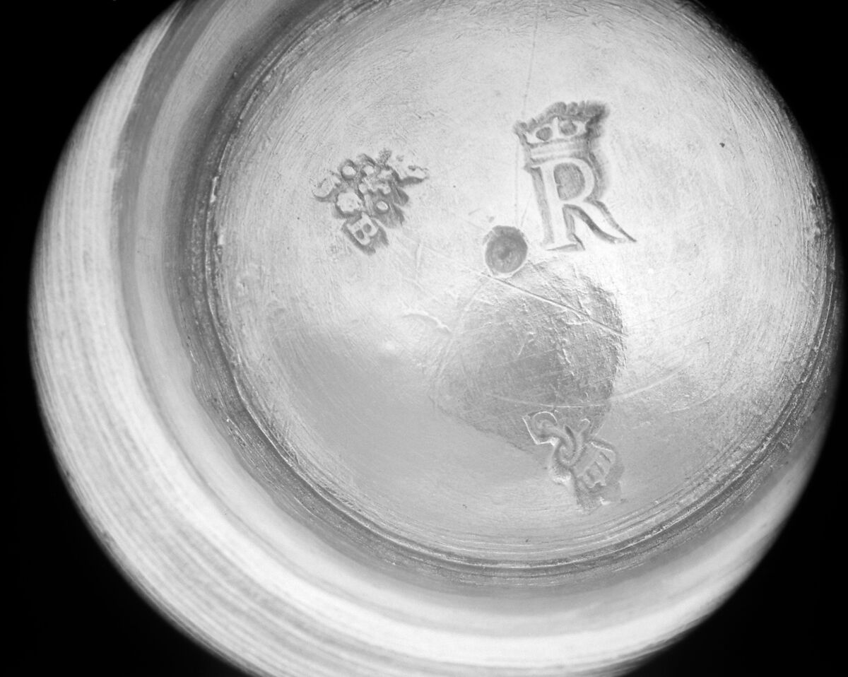 Beaker, Jacques Besnier (1688–1761, apprentice 1701, master 1720, recorded 1756), Silver gilt, French, Paris