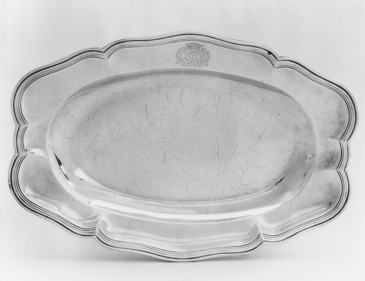 Oval dish, Claude Laurent (master 1724, died 1746), Silver, French, Paris 