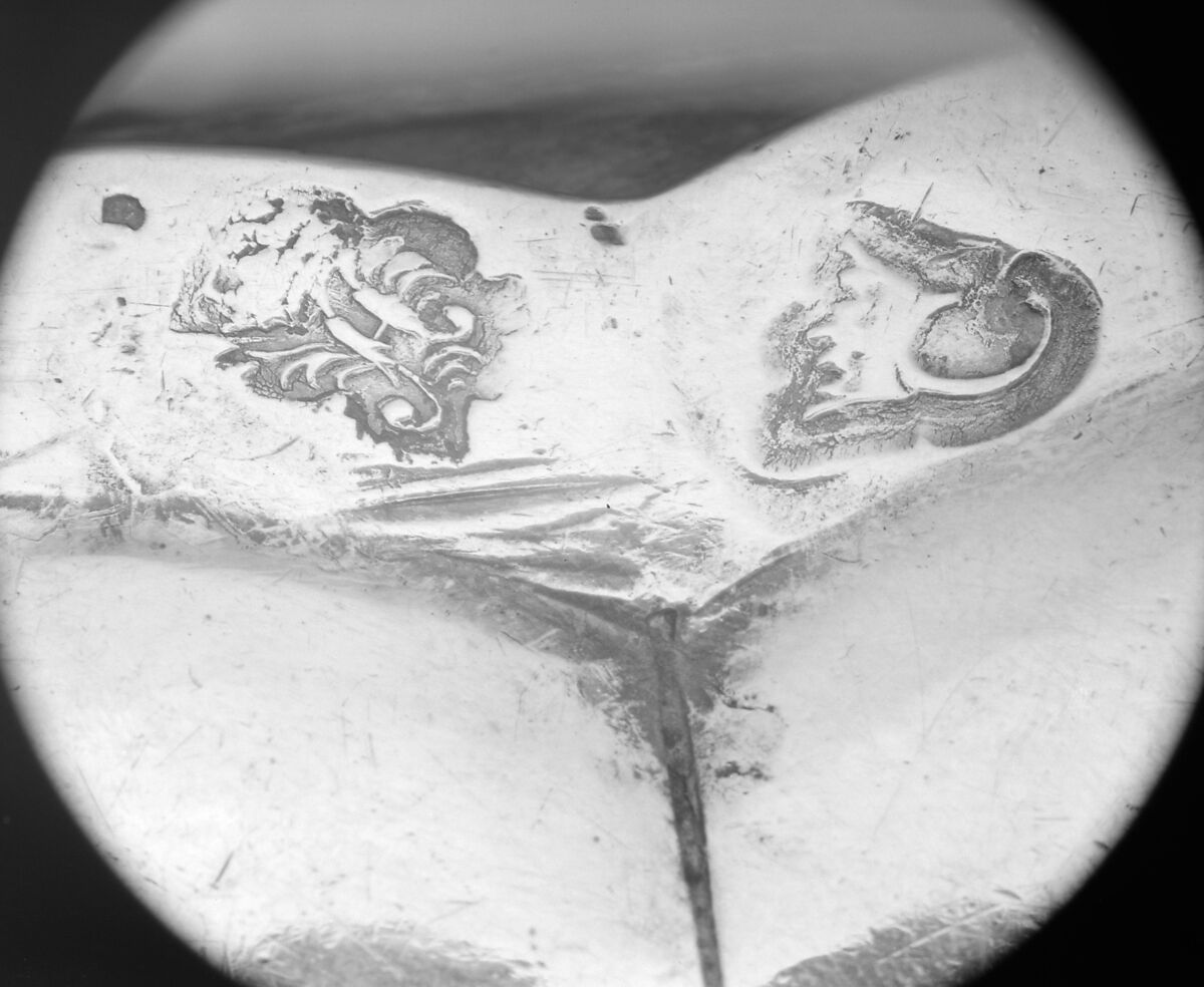 Oval dish, Claude Laurent (master 1724, died 1746), Silver, French, Paris