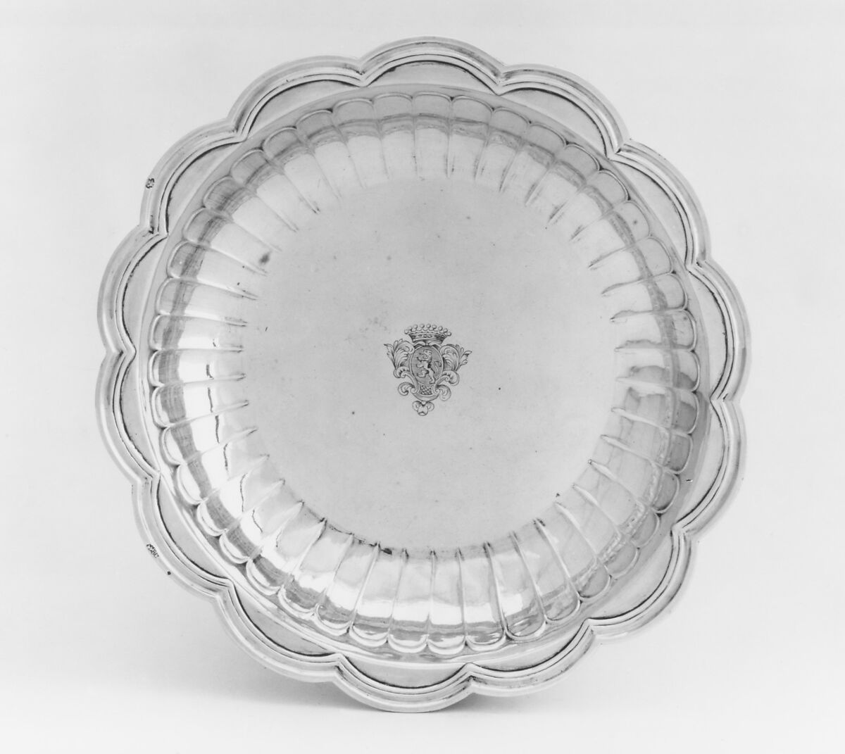 Dish, Philippe-Jacques Langlois (master 1708, active 1742), Silver, French, Paris 