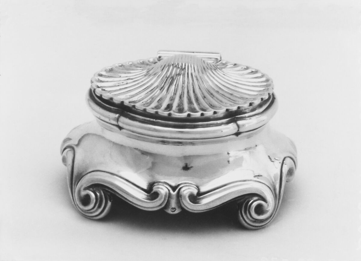 Pair of pepper boxes, Edme-Pierre Balzac (1705–ca. 1786, master 1739, recorded 1781), Silver, partly gilt, French, Paris 