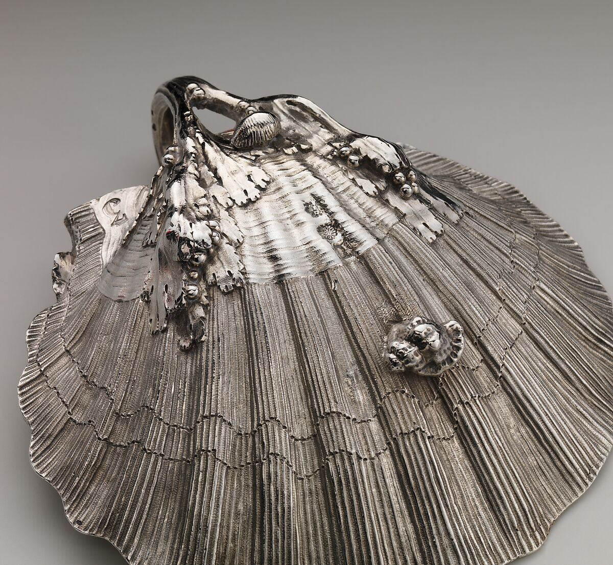 Pair of scallop-shell dishes, Jacques-Nicolas Roettiers (1736–1788, master 1765, retired 1777), Silver, French, Paris