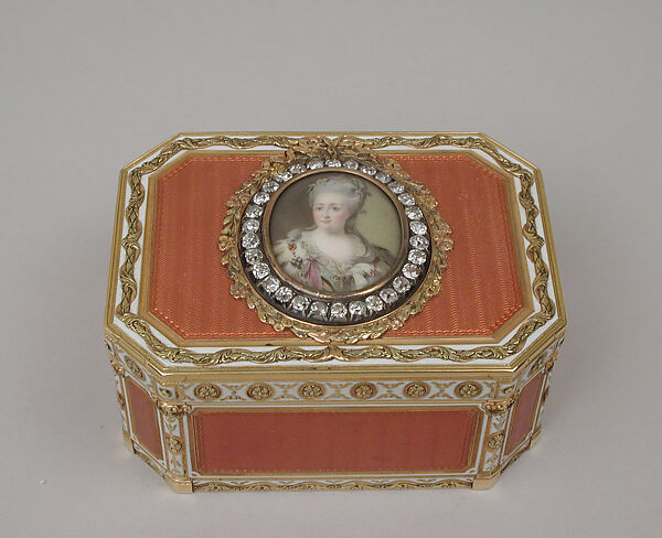 Snuffbox with portrait of Catherine II (1729–1796), Empress of Russia