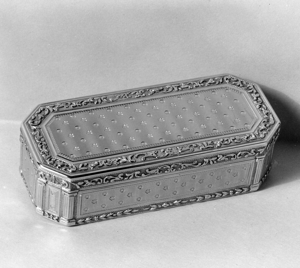 Box, Possibly by Jacques François Varin (active Paris, master 1758, active 1790), Gold, French, Paris 