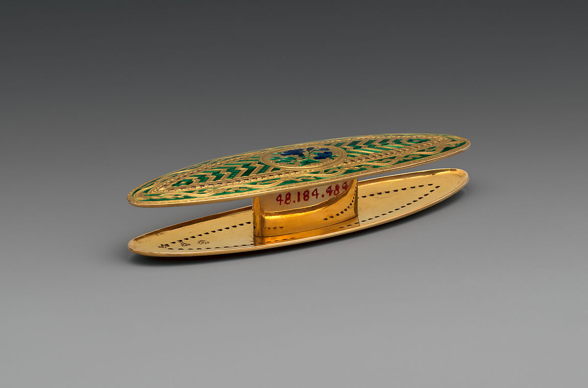 Shuttle (navette), Mathieu Coiny fils (born 1723, master 1755, recorded 1788), Gold, enamel, French, Paris