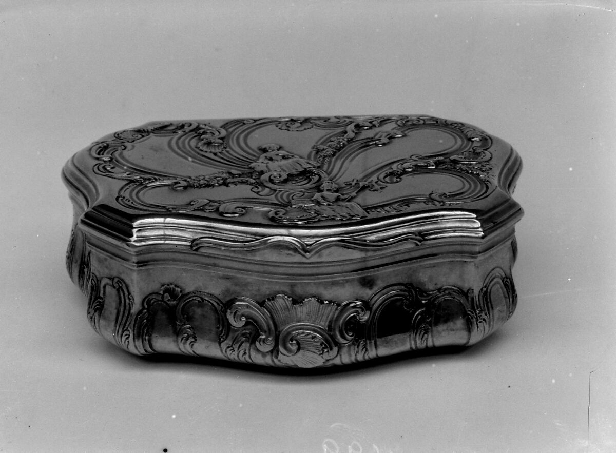 Snuffbox, Probably by Jacques Brillant (or Briant) (French, master 1722, died 1746), Gold, French, Paris