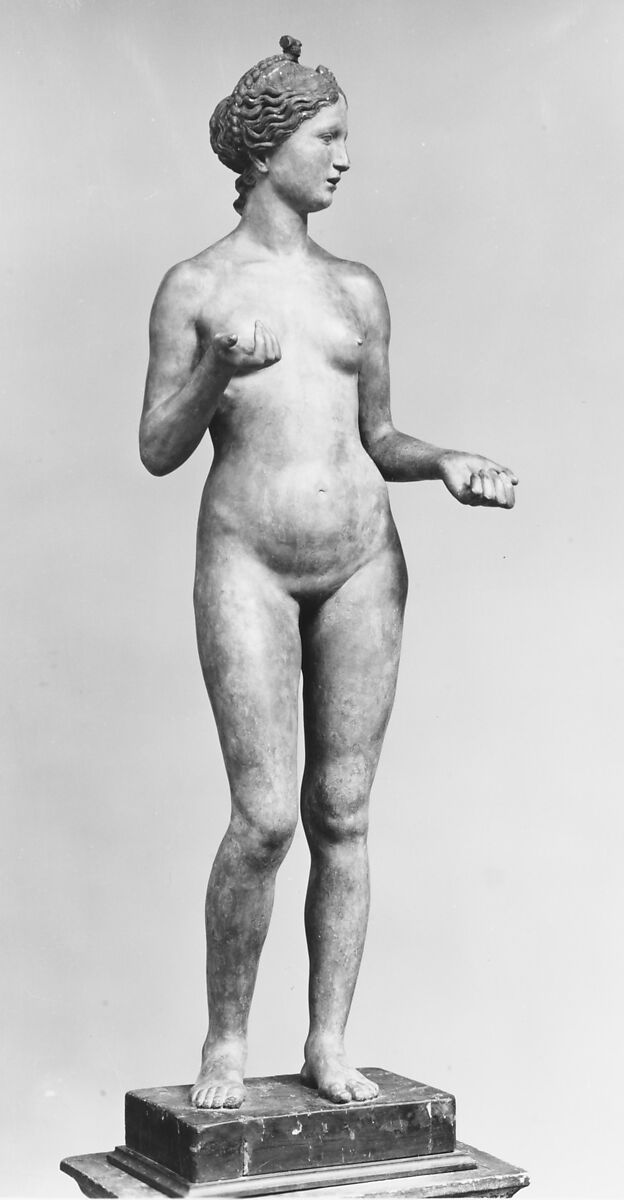 Standing woman (possibly Venus or Eve), Fruitwood, with traces of paint, possibly French