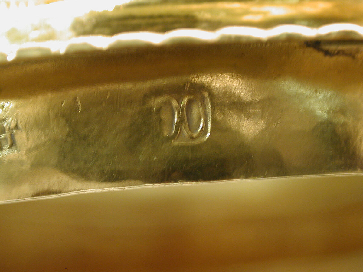 Two-handled cup with cover, William Gilchrist (Scottish, active 1736), Gold, ebony, Scottish, Edinburgh