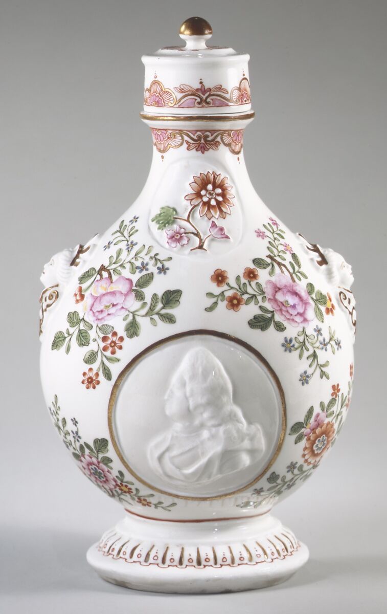 Pilgrim bottle with cover, Vienna, Hard-paste porcelain, Austrian, Vienna