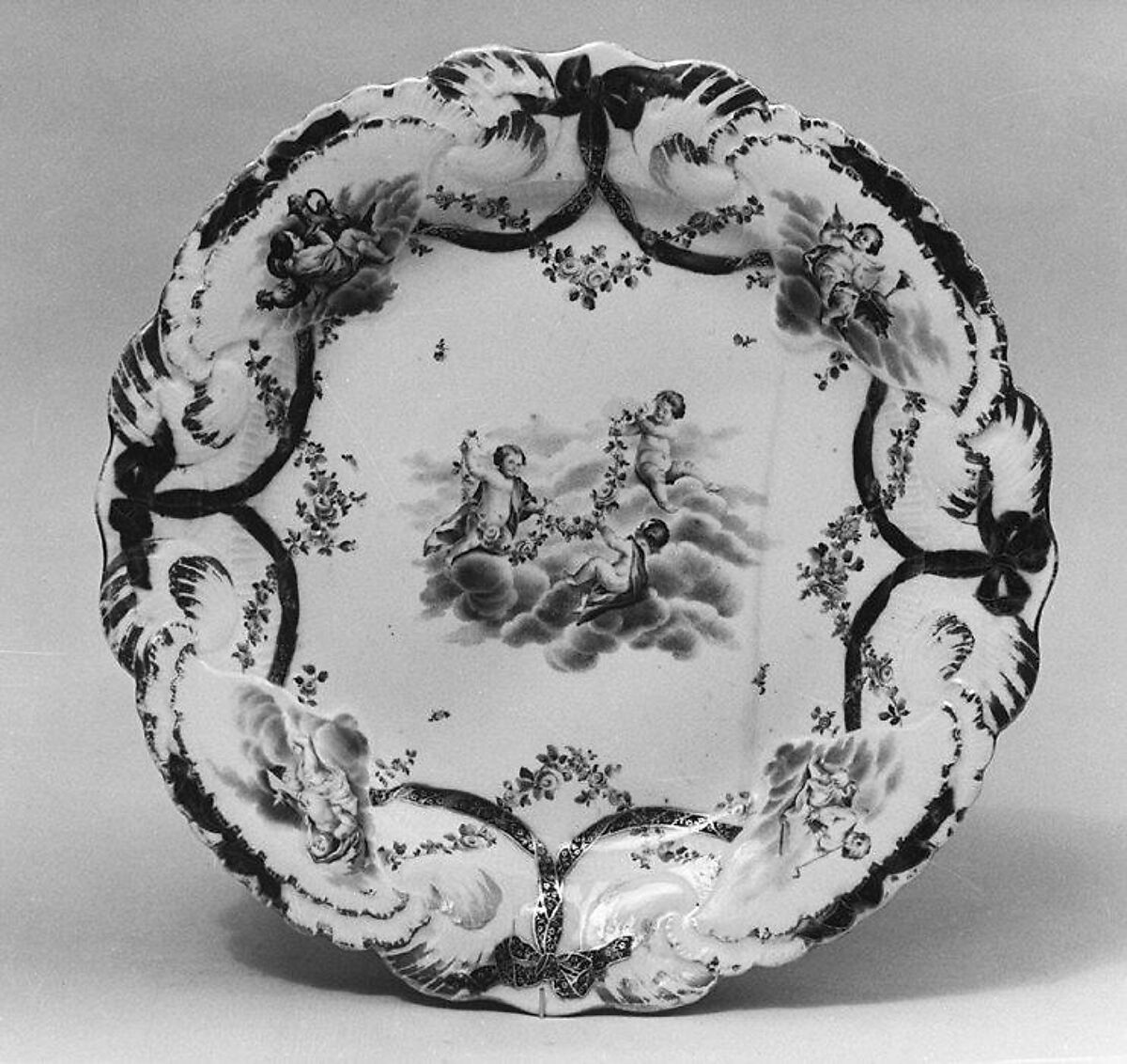 Plate, Imperial Porcelain Manufactory  (Vienna, 1744–1864), Hard-paste porcelain, Austrian, Vienna 