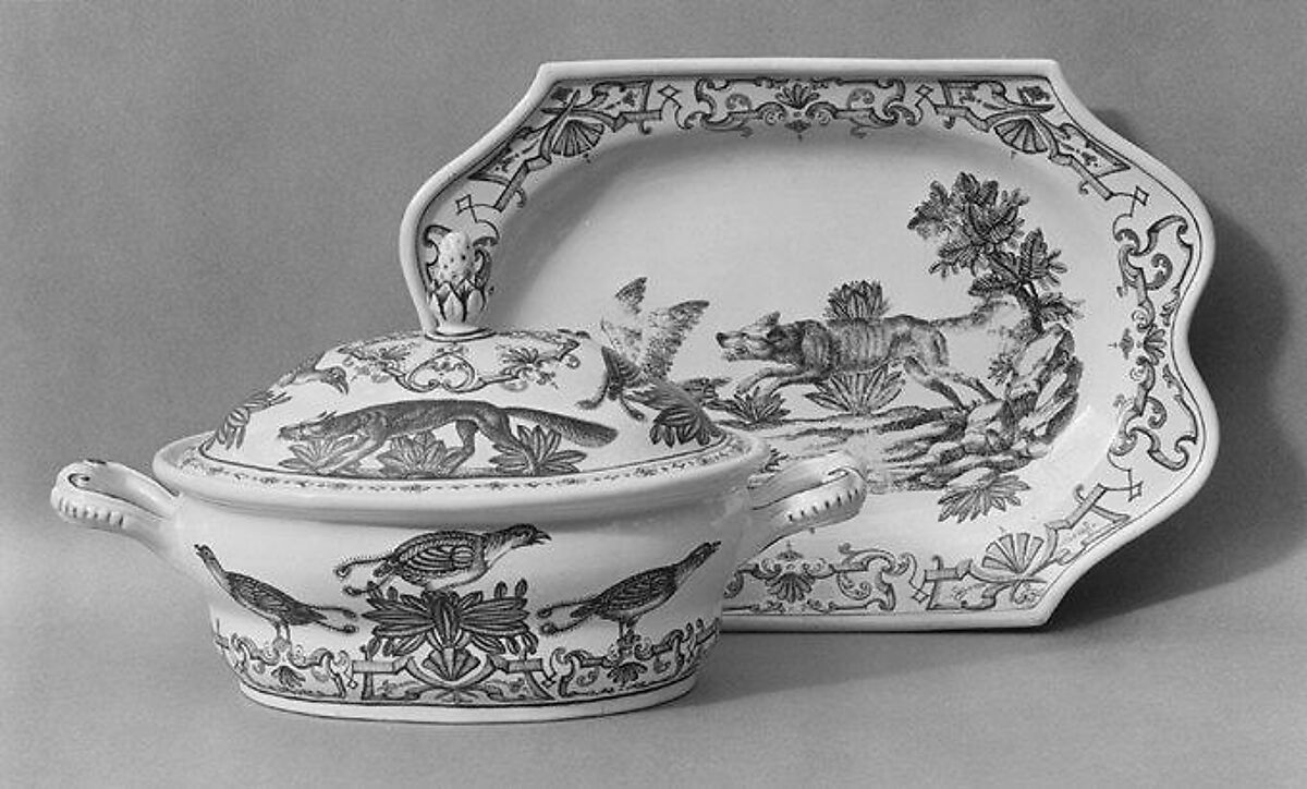 Tureen and stand, Vienna, Hard-paste porcelain, Austrian, Vienna 