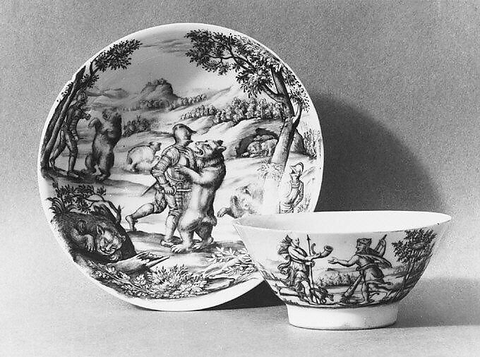 Teabowl and saucer, Decoration in the style of Vienna, Hard-paste porcelain, Austrian, Vienna 
