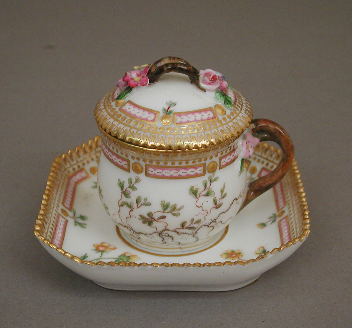 Custard cup with cover and tray, Royal Porcelain Manufactory (Danish, 1775–present), Hard-paste porcelain, Danish, Copenhagen 