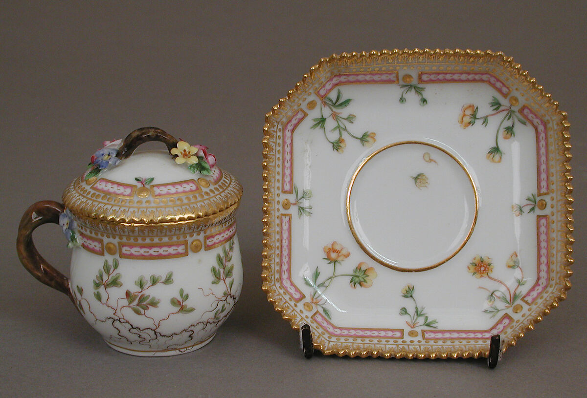 Custard cup with cover and tray, Royal Porcelain Manufactory (Danish, 1775–present), Hard-paste porcelain, Danish, Copenhagen