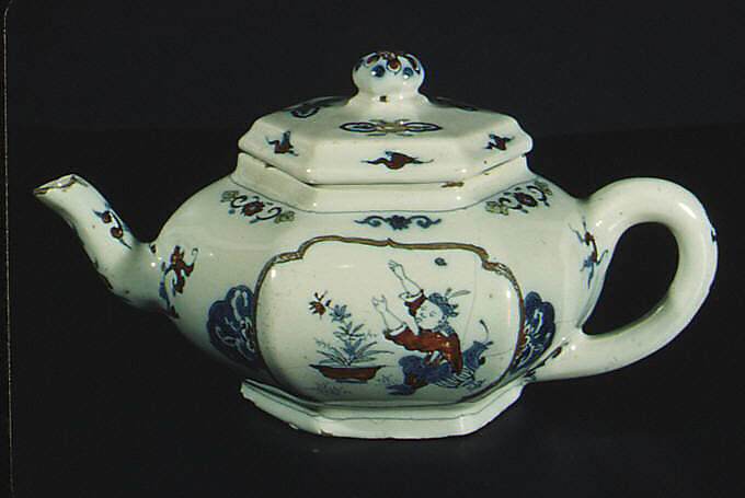 Teapot, Rochus Jacobsz Hoppesteyn, Tin-glazed earthenware, Dutch, Delft 