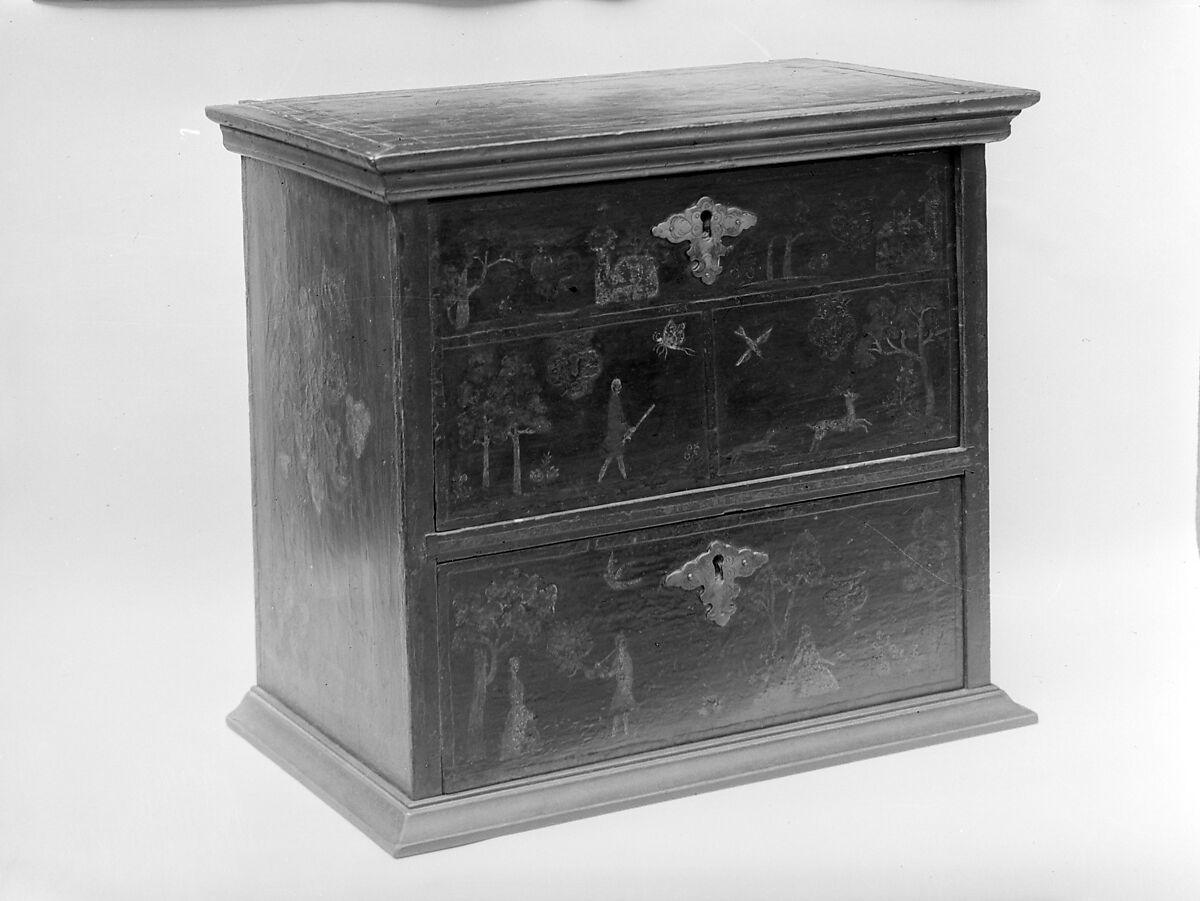 Small chest of drawers, Painted maple, yellow pine, American