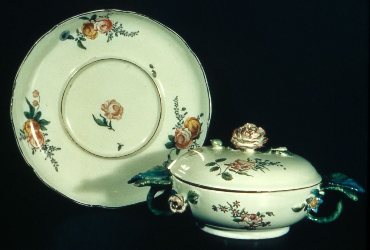 Bouillon cup with cover, Period of Paul Hannong (1755–1759), Faience (tin-glazed earthenware), French, Strasbourg 