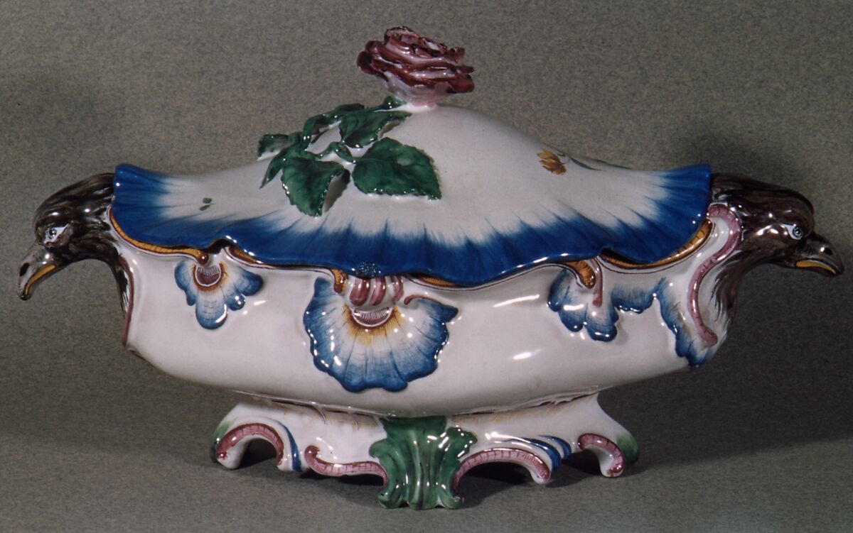 Tureen with cover, Period of Paul Hannong (1755–1759), Faience (tin-glazed earthenware), French, Strasbourg 