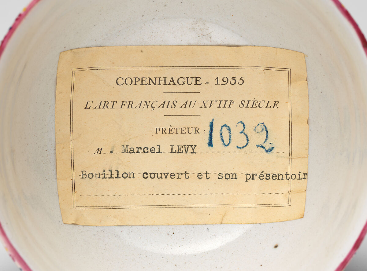 Bouillon bowl with cover, Faience (tin-glazed earthenware), French, Aprey