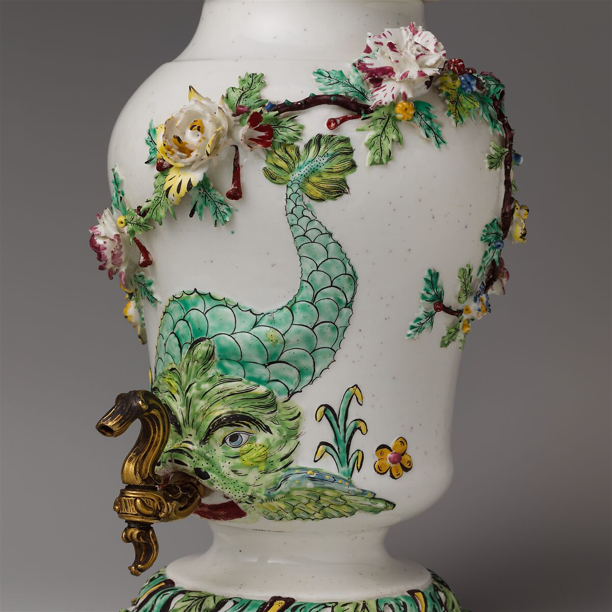 Fountain with cover and spigot, Mennecy, Tin-glazed soft-paste porcelain; gilt bronze, French, Mennecy