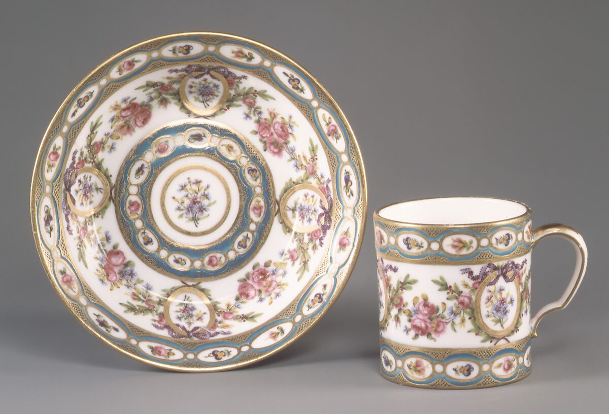 Cup and saucer (gobelet litron et soucoupe), Sèvres Manufactory (French, 1740–present), Soft-paste porcelain, French, Sèvres 