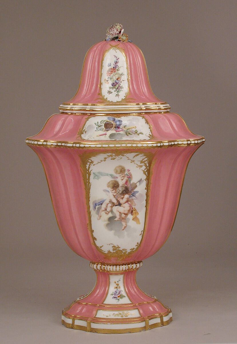 Vase (vase Boileau) (part of a set), Sèvres Manufactory (French, 1740–present), Soft-paste porcelain, French, Sèvres 