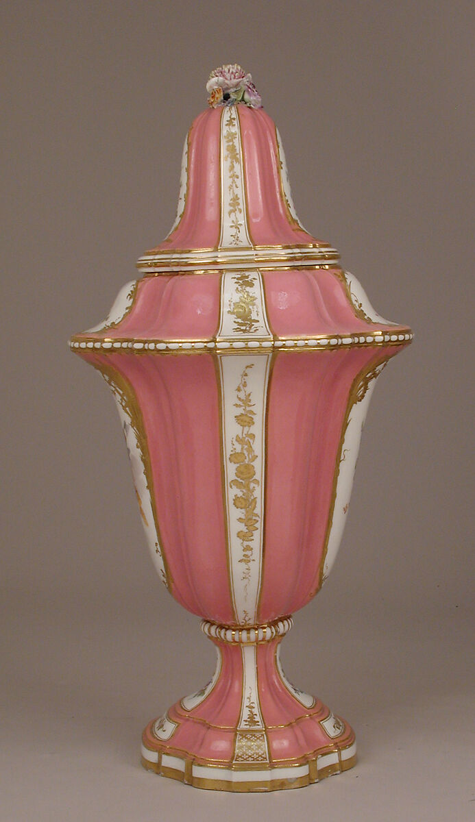 Vase (vase Boileau) (part of a set), Sèvres Manufactory (French, 1740–present), Soft-paste porcelain, French, Sèvres