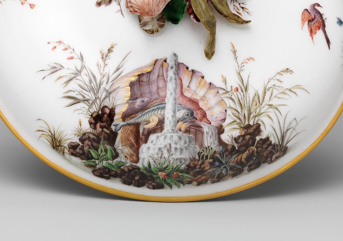 Broth bowl with cover and stand (écuelle ronde et plateau rond), Vincennes Manufactory (French, ca. 1740–1756), Soft-paste porcelain decorated in polychrome enamels, gold, French, Vincennes