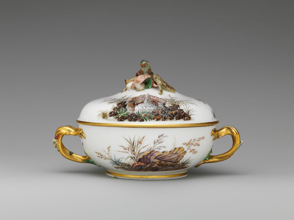 Broth bowl with cover and stand (écuelle ronde et plateau rond), Vincennes Manufactory (French, ca. 1740–1756), Soft-paste porcelain decorated in polychrome enamels, gold, French, Vincennes