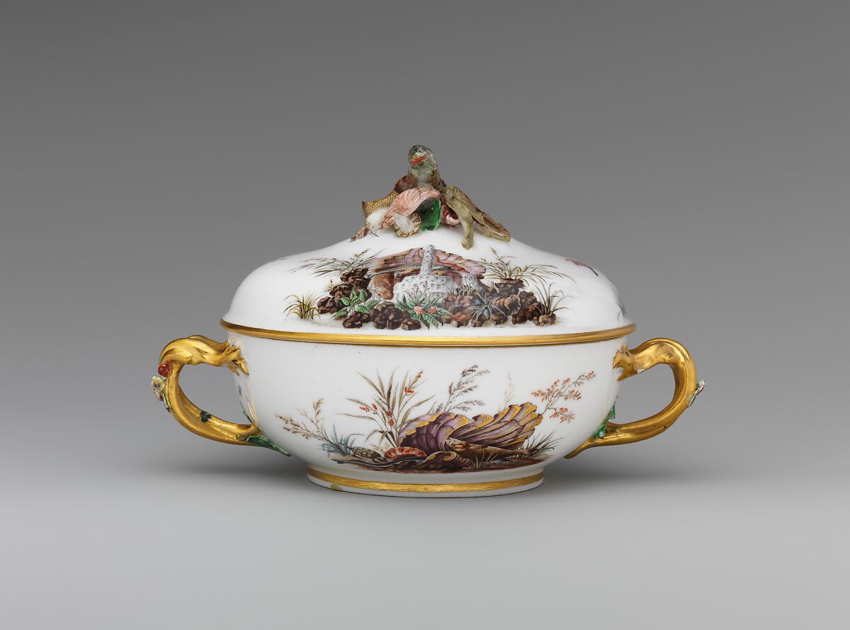 Broth bowl with cover and stand (écuelle ronde et plateau rond), Vincennes Manufactory (French, ca. 1740–1756), Soft-paste porcelain decorated in polychrome enamels, gold, French, Vincennes